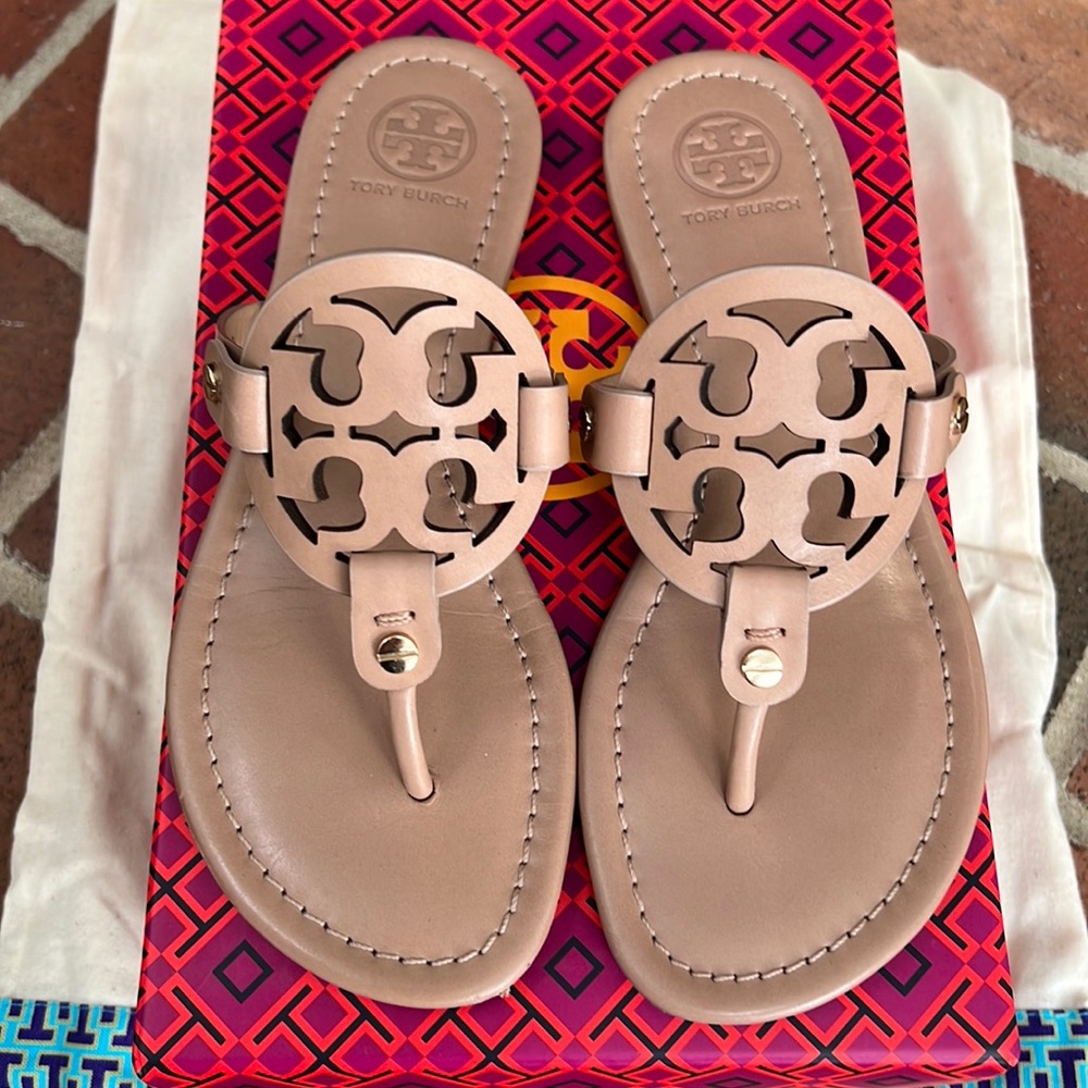 Tory Burch Miller sandal, size 5, light makeup color